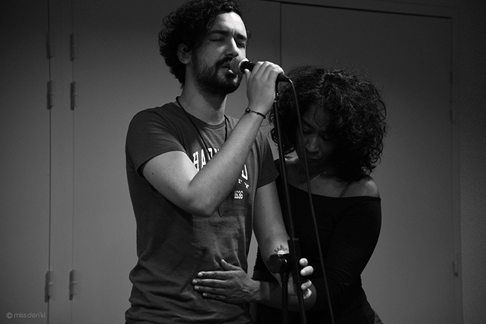 photo d'Isa Belleau en coaching vocal individuel - Le Labo Vocal d'Isa - Coaching vocal, cours de technique vocale, Lyon